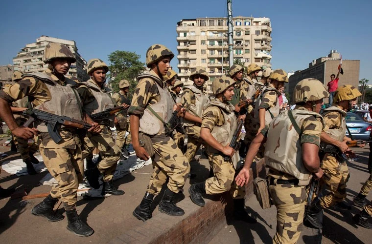 Nhận mặt 10 đạo quân đông đảo nhất thế giới ảnh 4